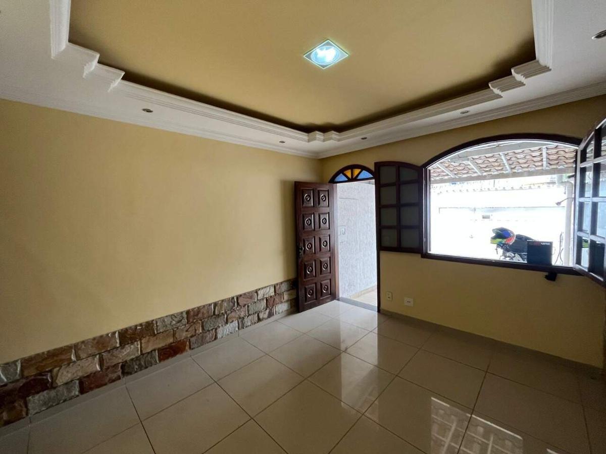 Casa, Vista Alegre, 2 Quartos, 1 Vaga