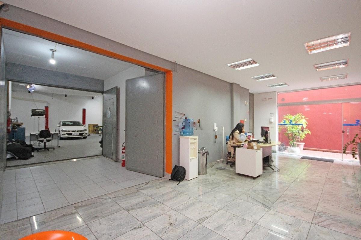 Prédio, Floresta, 0 Quarto, 14 Vagas