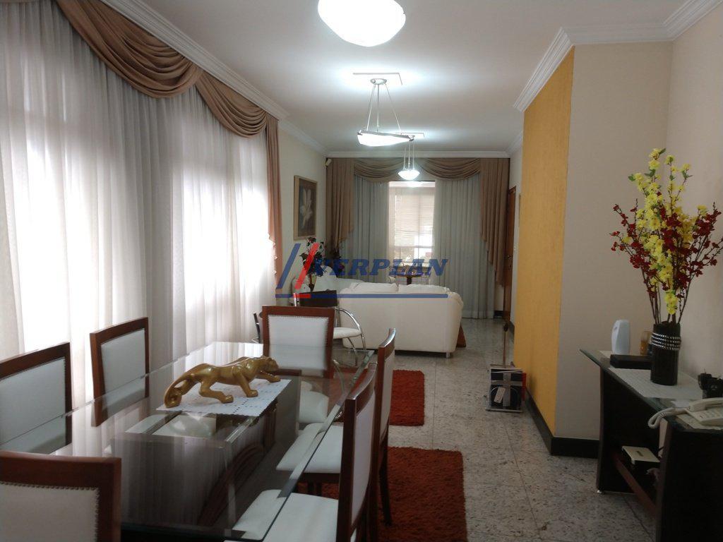 Apartamento, Jaraguá, 4 Quartos, 3 Vagas, 1 Suíte