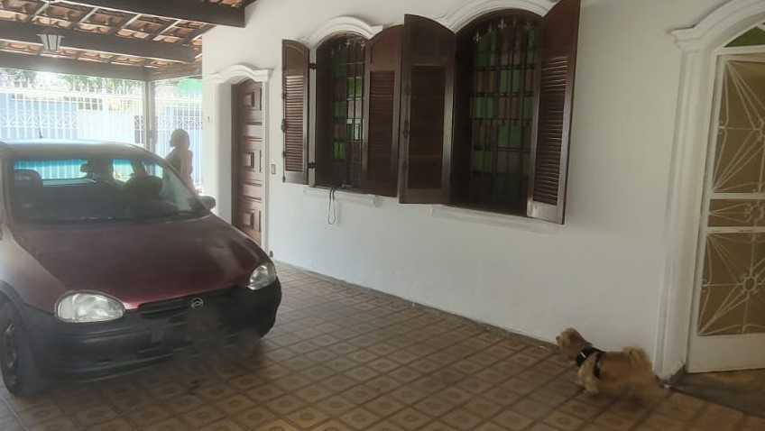 Casa, João Pinheiro, 5 Quartos, 4 Vagas, 1 Suíte