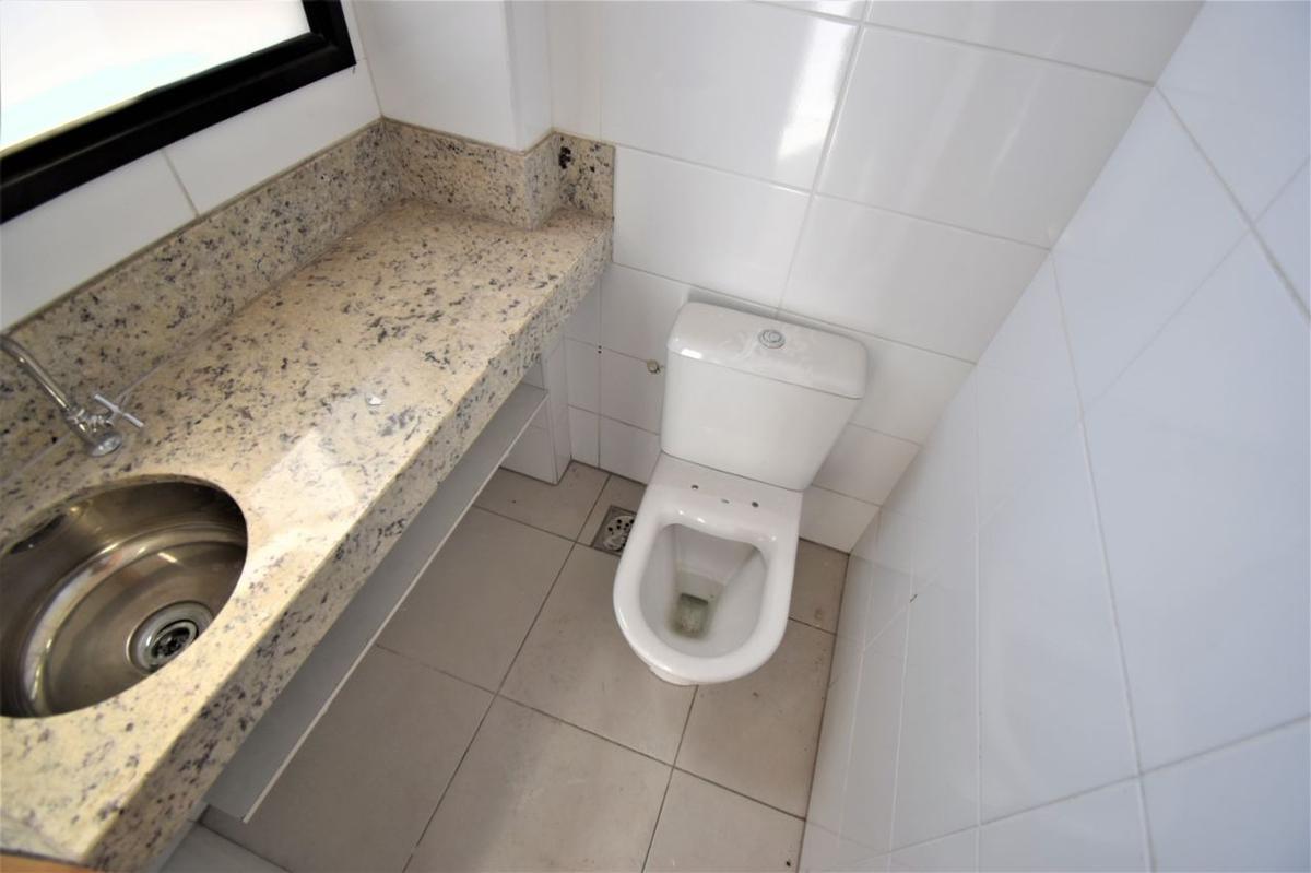 Sala, São José, 0 Quarto, 1 Vaga