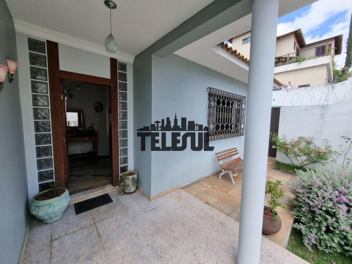 Casa, Vila Pinto, 5 Quartos, 4 Vagas, 1 Suíte