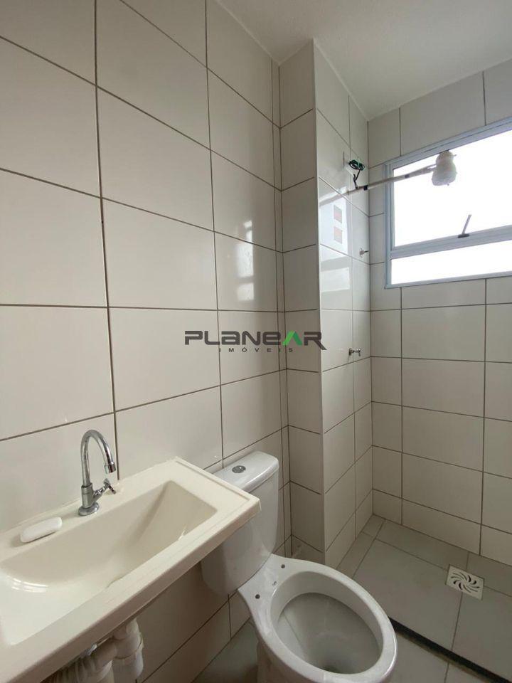 Apartamento, Três Barras, 2 Quartos, 1 Vaga