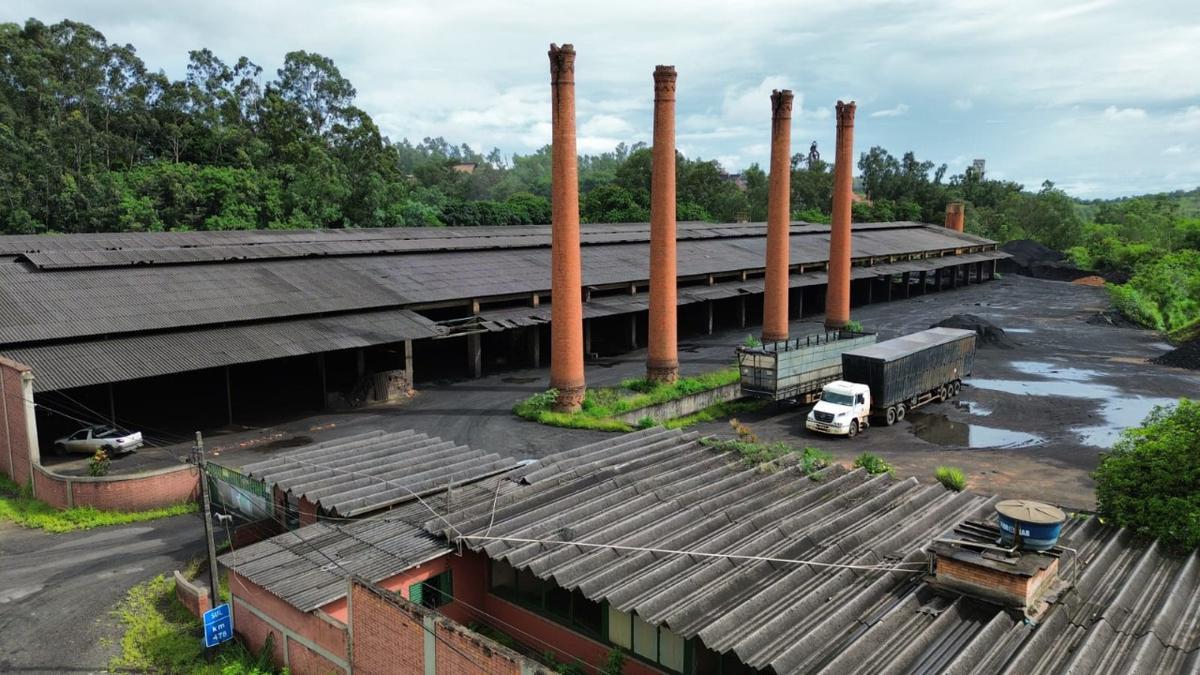 Andar, Universitário, 0 Quarto, 0 Vaga