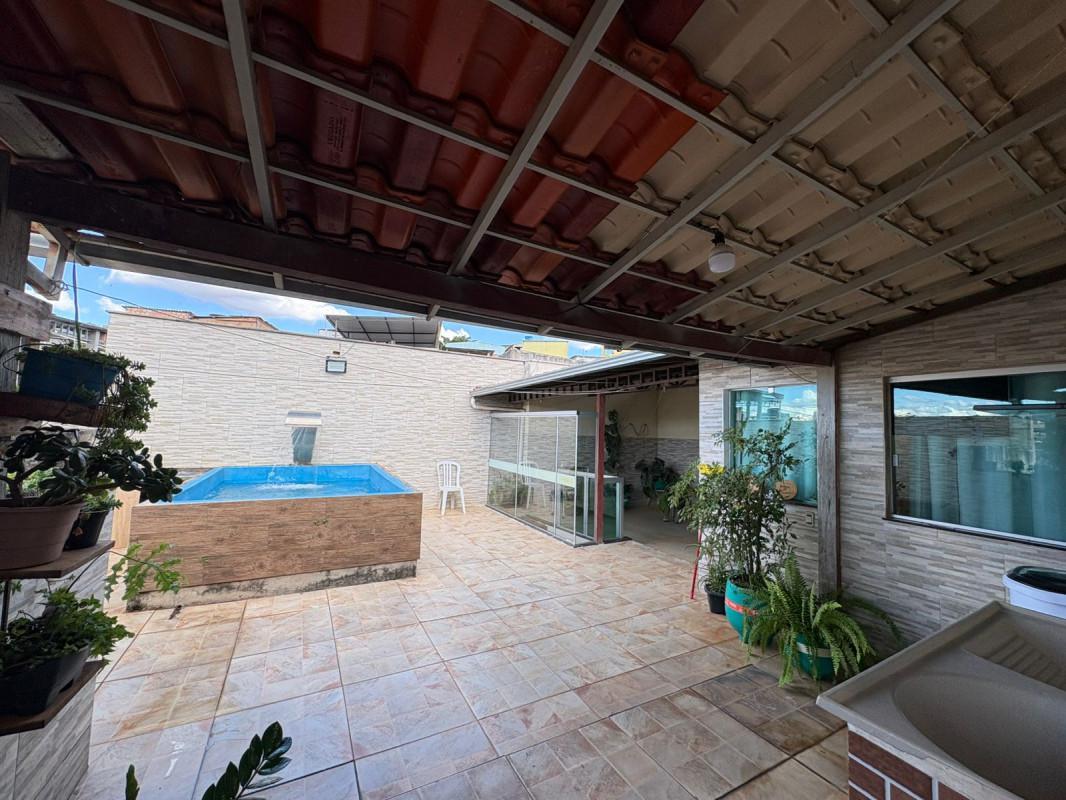 Casa, Castanheira (barreiro), 3 Quartos, 2 Vagas, 1 Suíte
