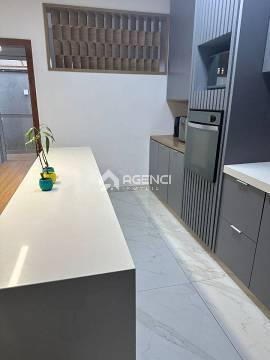 Apartamento, Vale do Sol, 5 Quartos, 0 Vaga, 4 Suítes