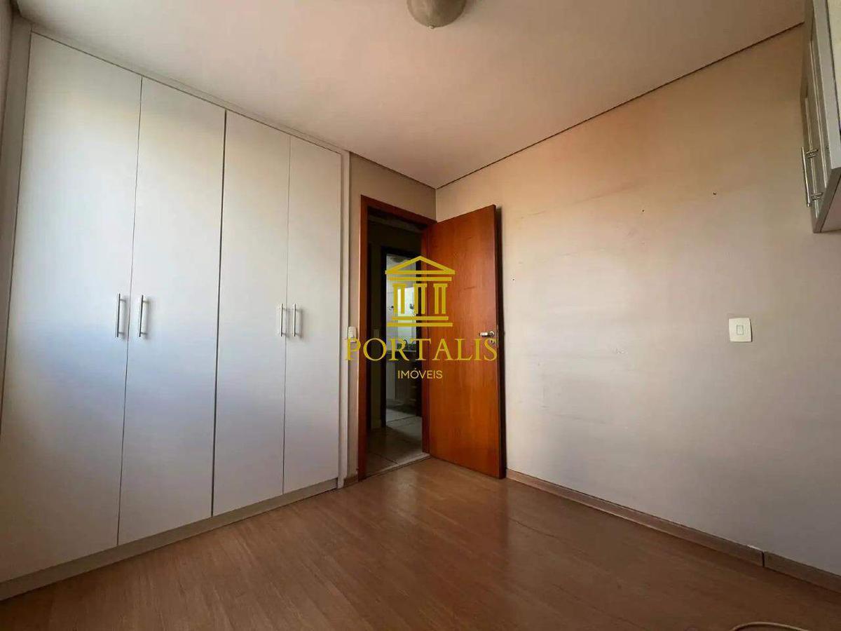 Apartamento, Floresta, 3 Quartos, 2 Vagas, 1 Suíte