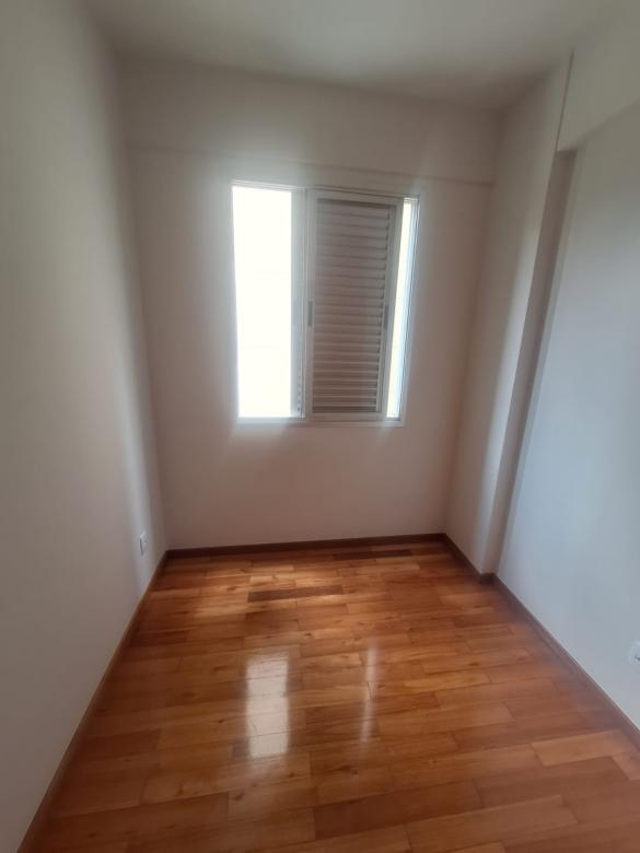 Apartamento, Funcionários, 2 Quartos, 2 Vagas