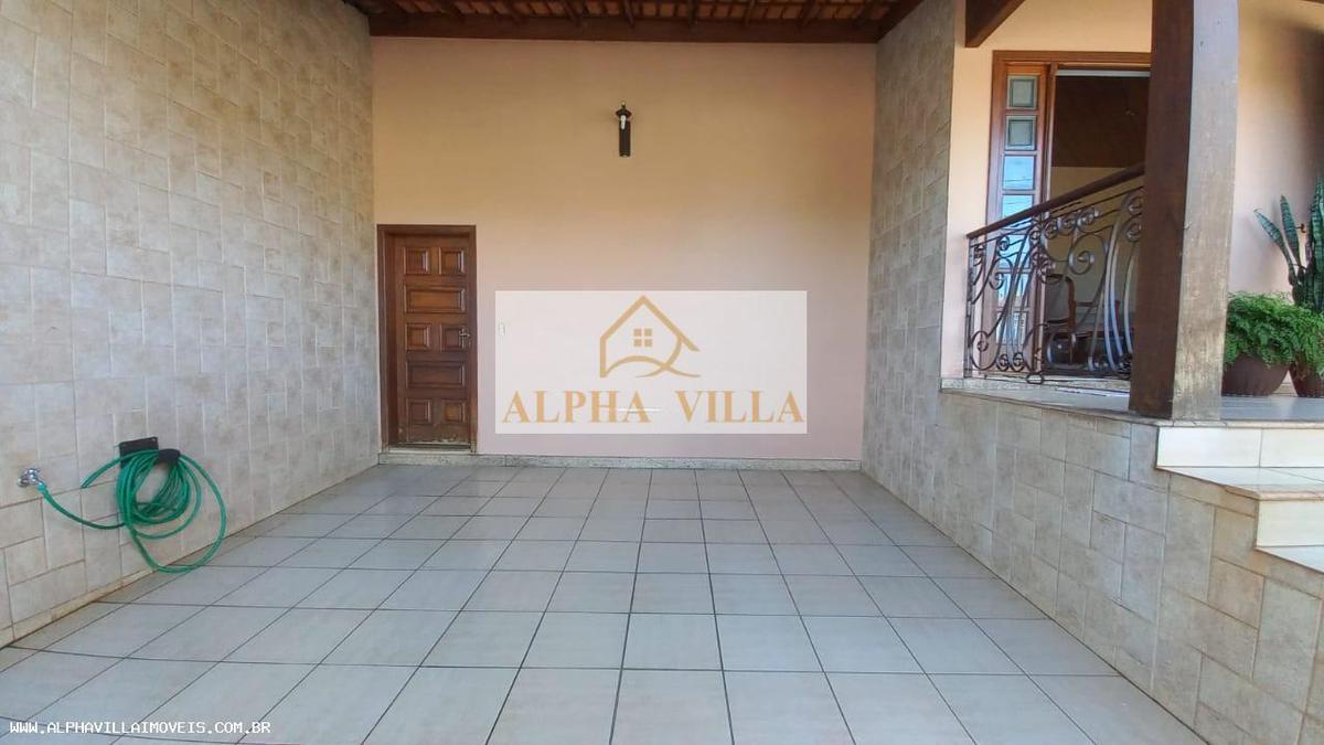 Casa, Santa Inês, 3 Quartos, 2 Vagas, 1 Suíte