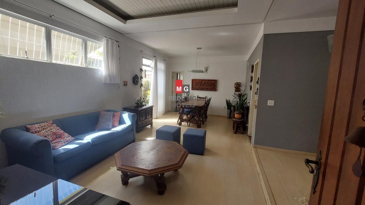 Casa, Ouro Preto, 4 Quartos, 4 Vagas, 1 Suíte