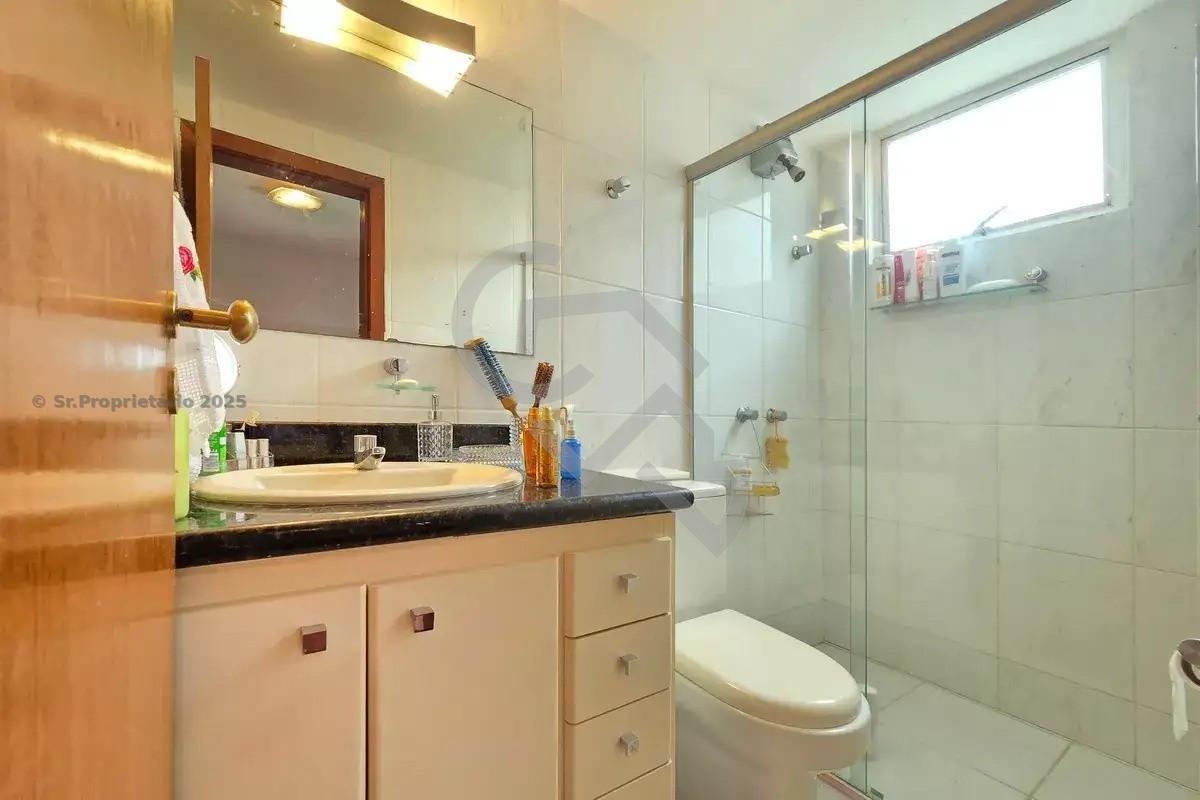 Apartamento, Luxemburgo, 4 Quartos, 3 Vagas, 1 Suíte