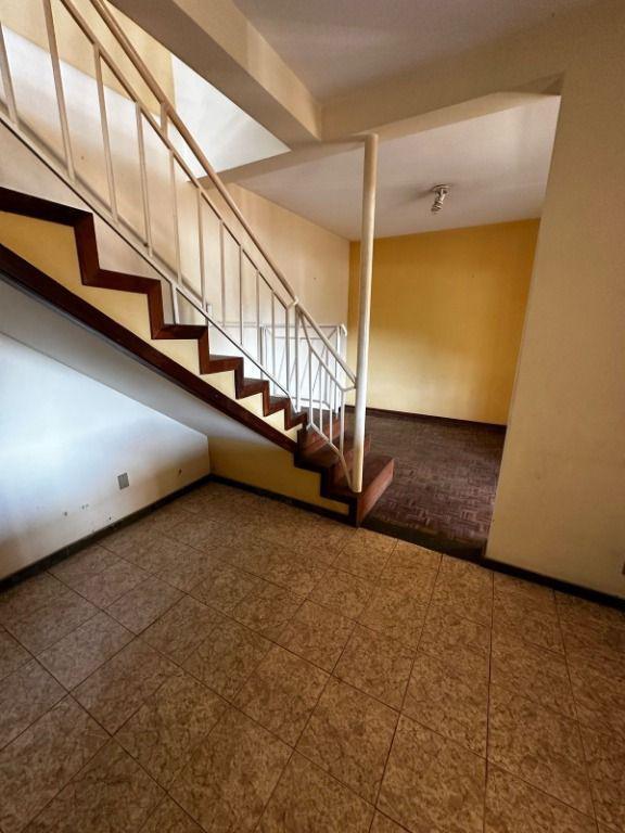 Casa, Nações Unidas, 5 Quartos, 0 Vaga