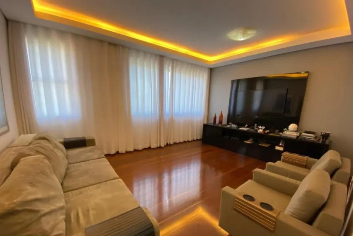Apartamento, Funcionários, 4 Quartos, 2 Vagas