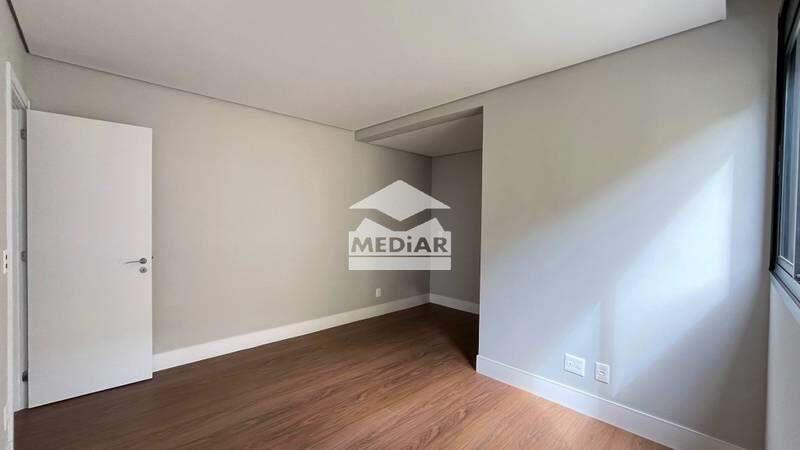 Apartamento, Silveira, 3 Quartos, 2 Vagas, 1 Suíte