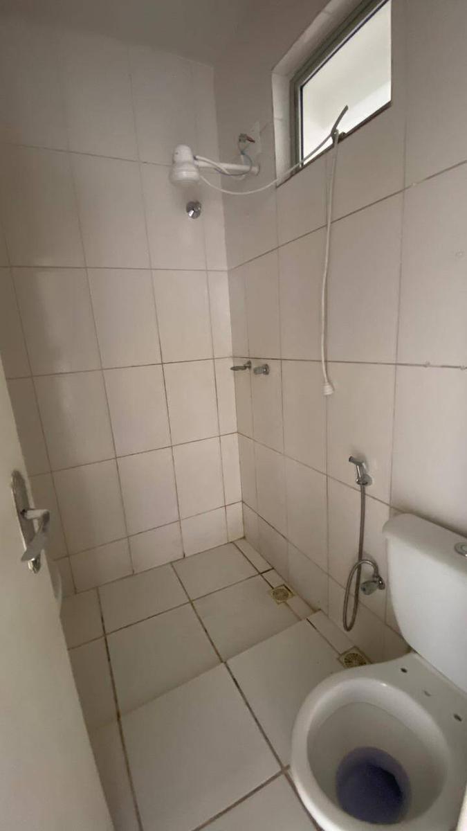 Apartamento, Santa Cruz, 2 Quartos, 0 Vaga
