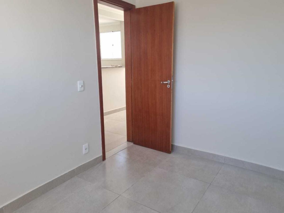 Apartamento, Santa Maria, 2 Quartos, 1 Vaga
