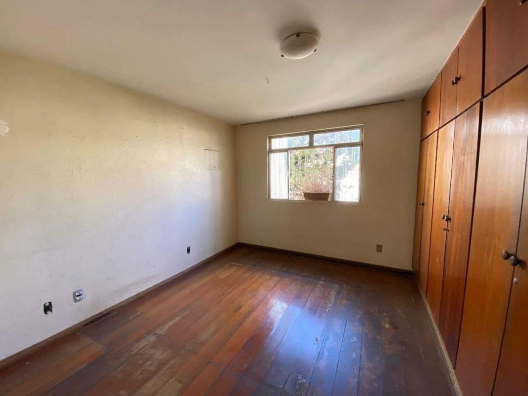 Casa, Nova Granada, 4 Quartos, 3 Vagas, 1 Suíte