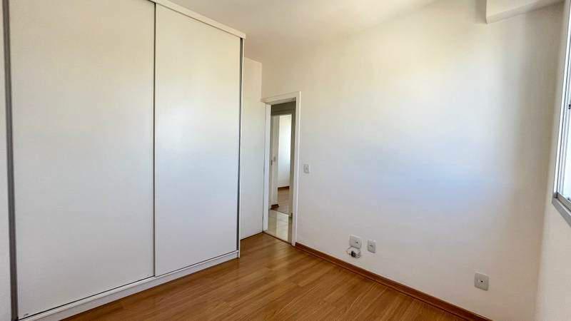 Cobertura, Estoril, 3 Quartos, 4 Vagas, 1 Suíte