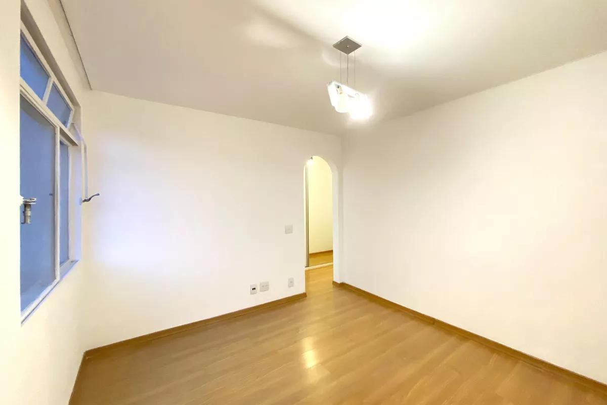 Apartamento, Coração de Jesus, 3 Quartos, 1 Vaga, 1 Suíte