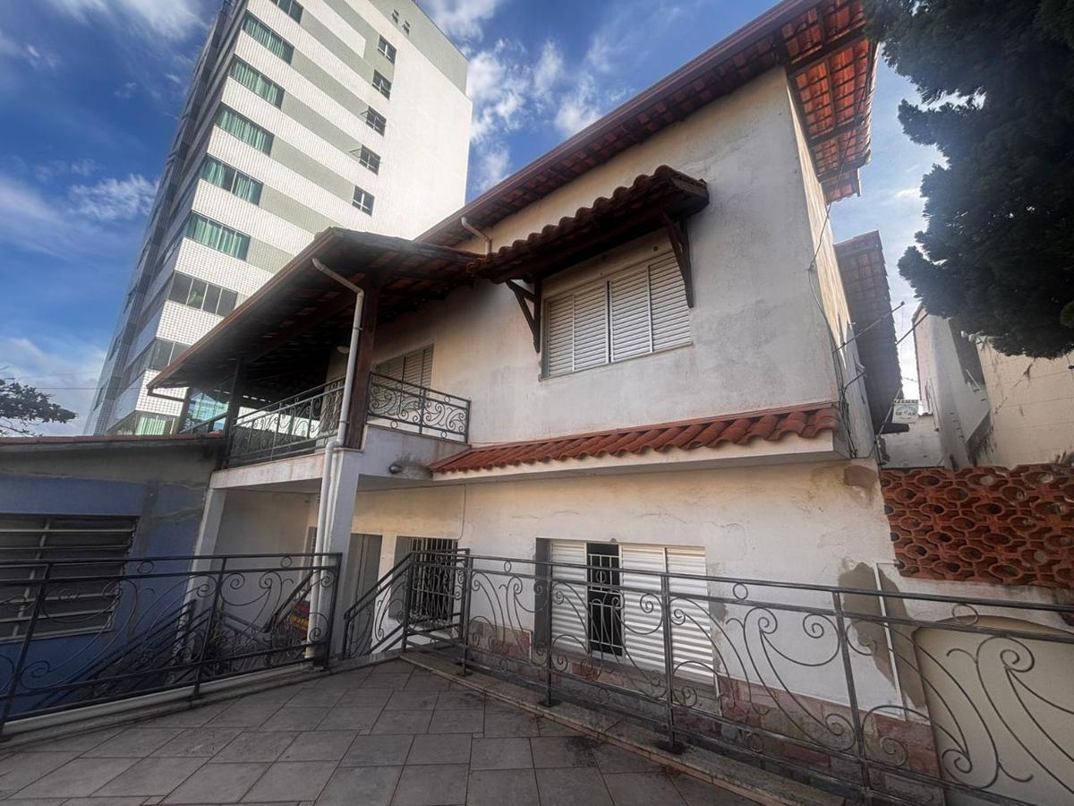 Casa, Nova Floresta, 6 Quartos, 3 Vagas, 4 Suítes