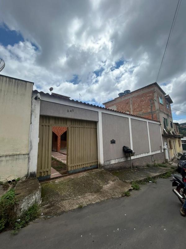 Casa, Nações Unidas, 5 Quartos, 0 Vaga, 4 Suítes