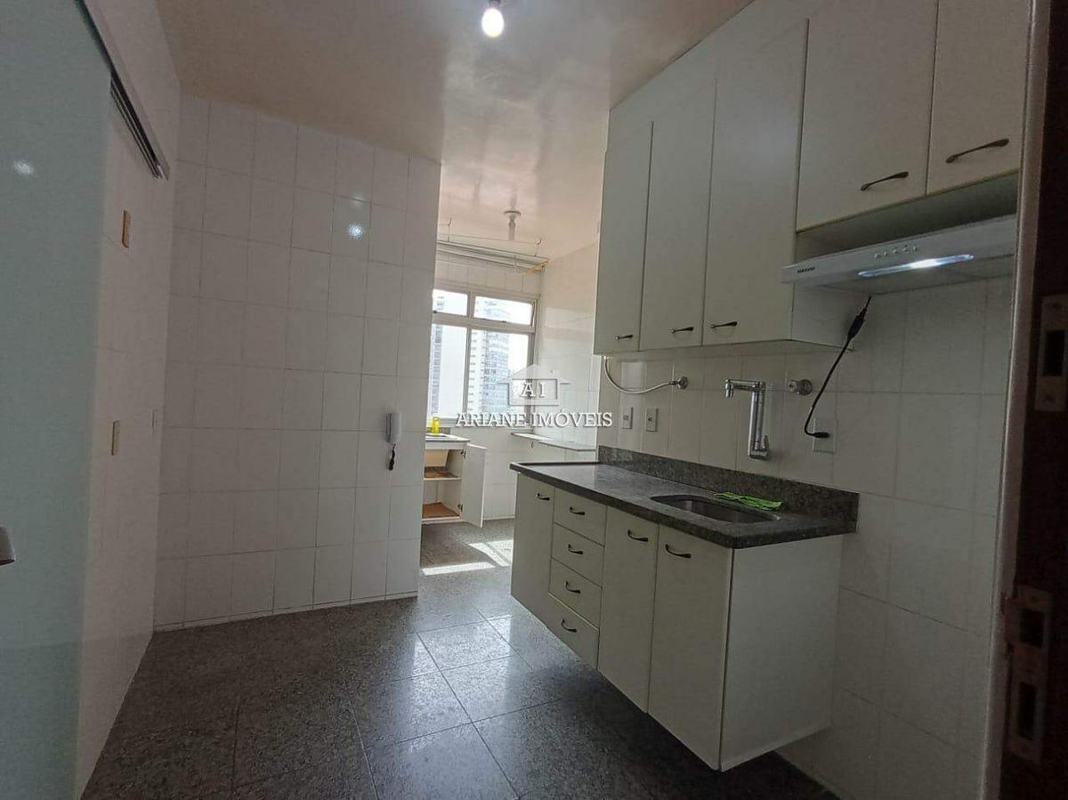 Apartamento, Funcionários, 2 Quartos, 2 Vagas, 1 Suíte