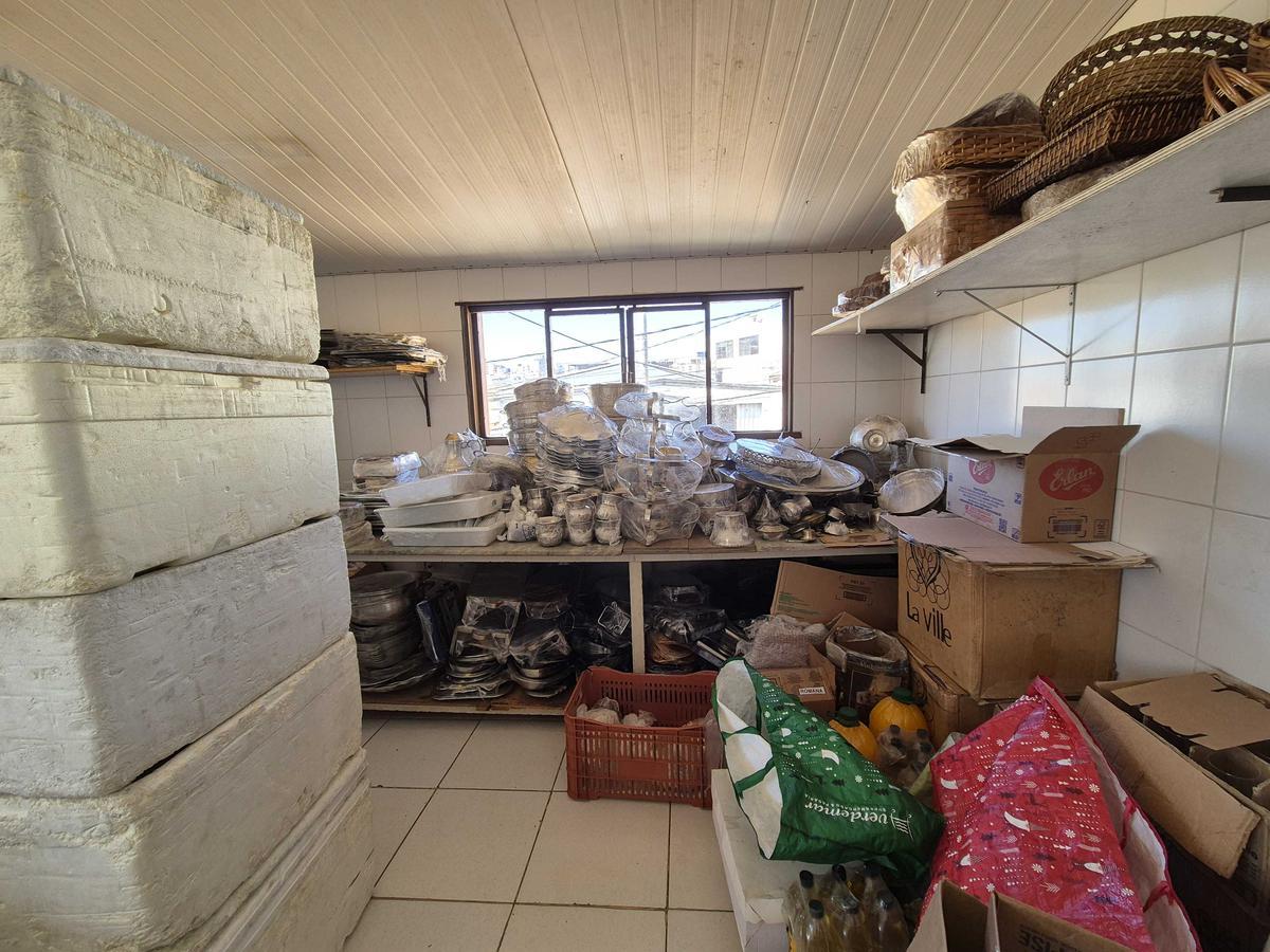 Casa, Calafate, 4 Quartos, 10 Vagas, 1 Suíte