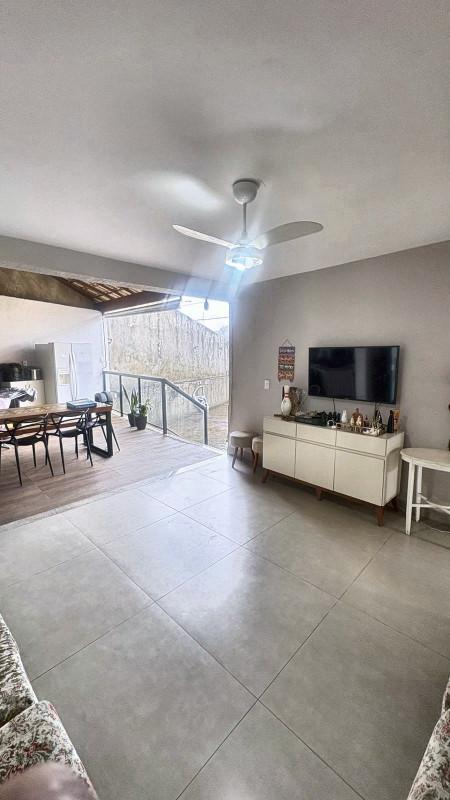 Casa, Álvaro Camargos, 3 Quartos, 4 Vagas, 1 Suíte