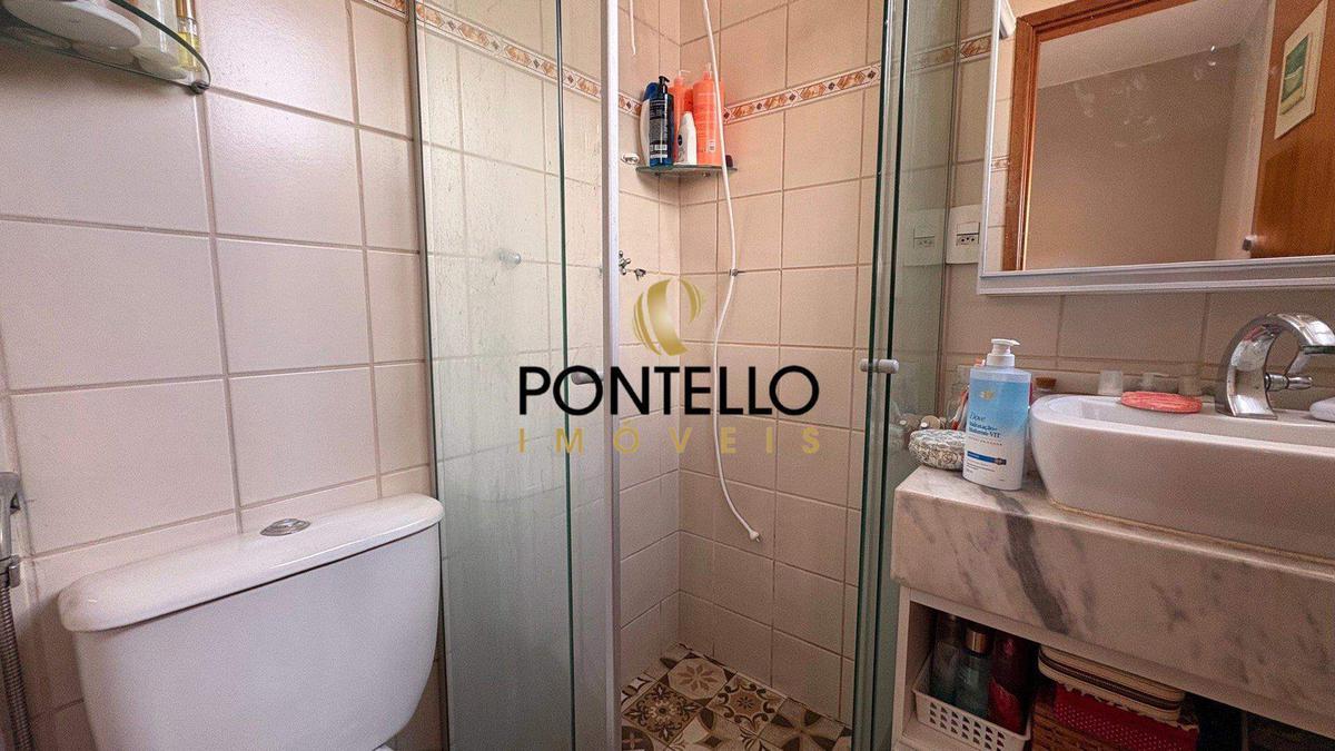 Apartamento, Estoril, 2 Quartos, 1 Vaga, 1 Suíte
