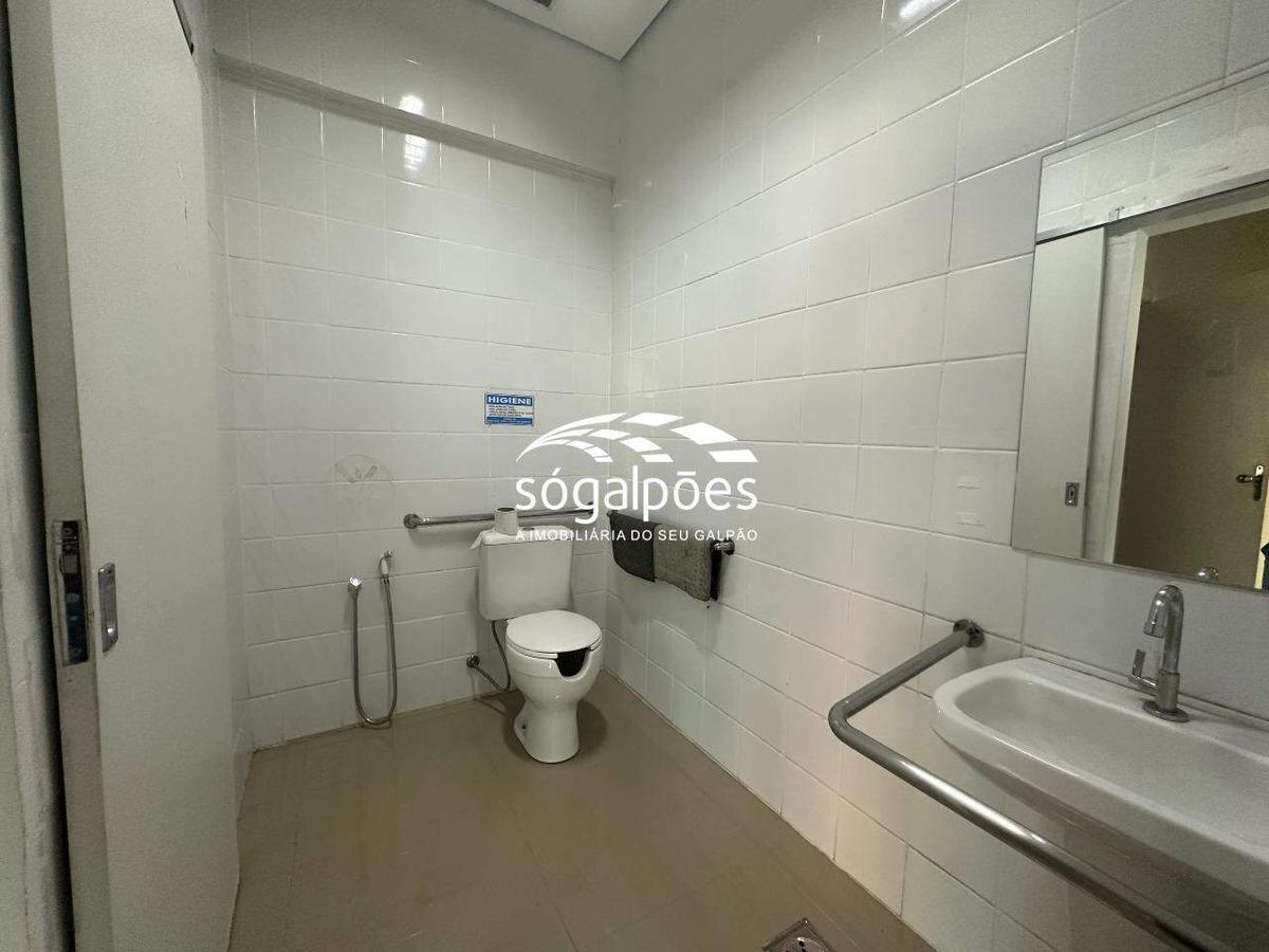 Galpão, Jardim Bandeirantes, 5 Vagas