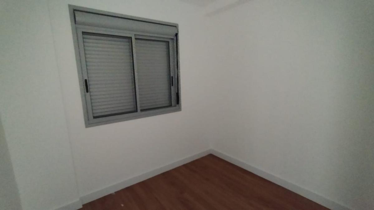 Apartamento, Sagrada Família, 3 Quartos, 2 Vagas, 1 Suíte