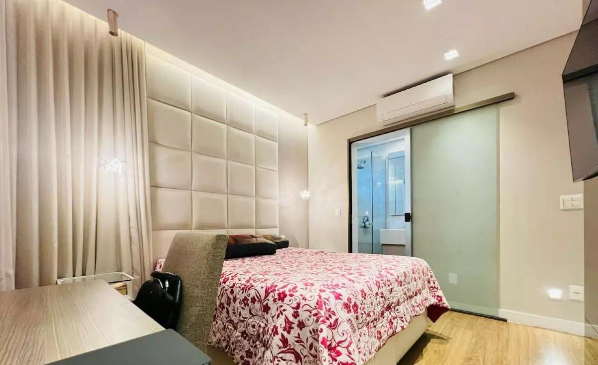 Cobertura, Jaraguá, 3 Quartos, 3 Vagas, 3 Suítes