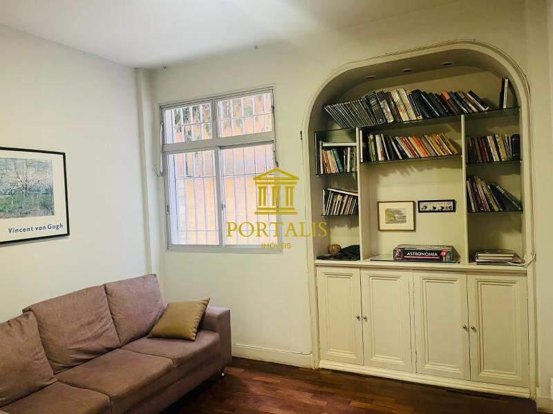 Apartamento, Funcionários, 4 Quartos, 2 Vagas, 1 Suíte