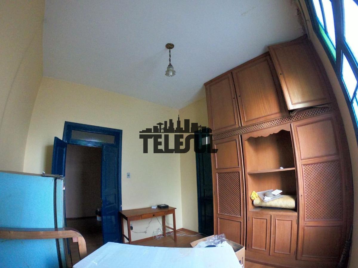 Casa, Centro, 3 Quartos, 0 Vaga