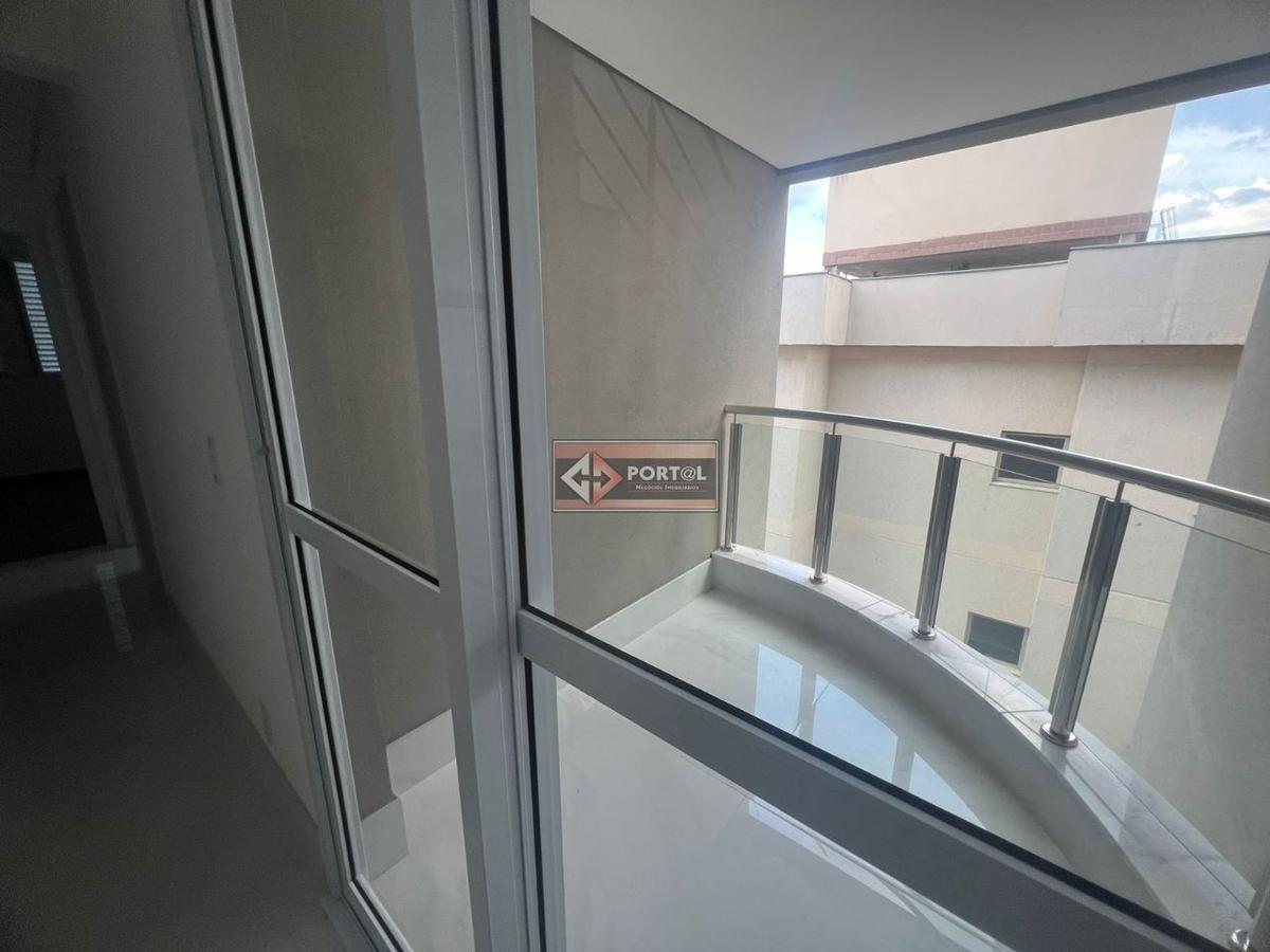 Cobertura, Santa Efigênia, 3 Quartos, 3 Vagas, 1 Suíte