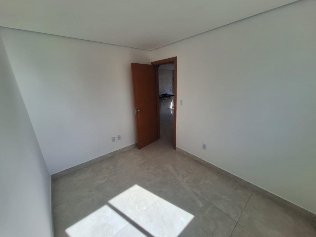 Cobertura, Arvoredo, 2 Quartos, 1 Vaga