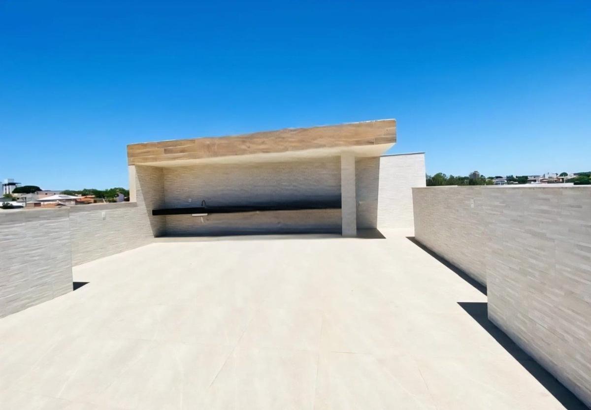 Cobertura, Planalto, 3 Quartos, 2 Vagas, 1 Suíte