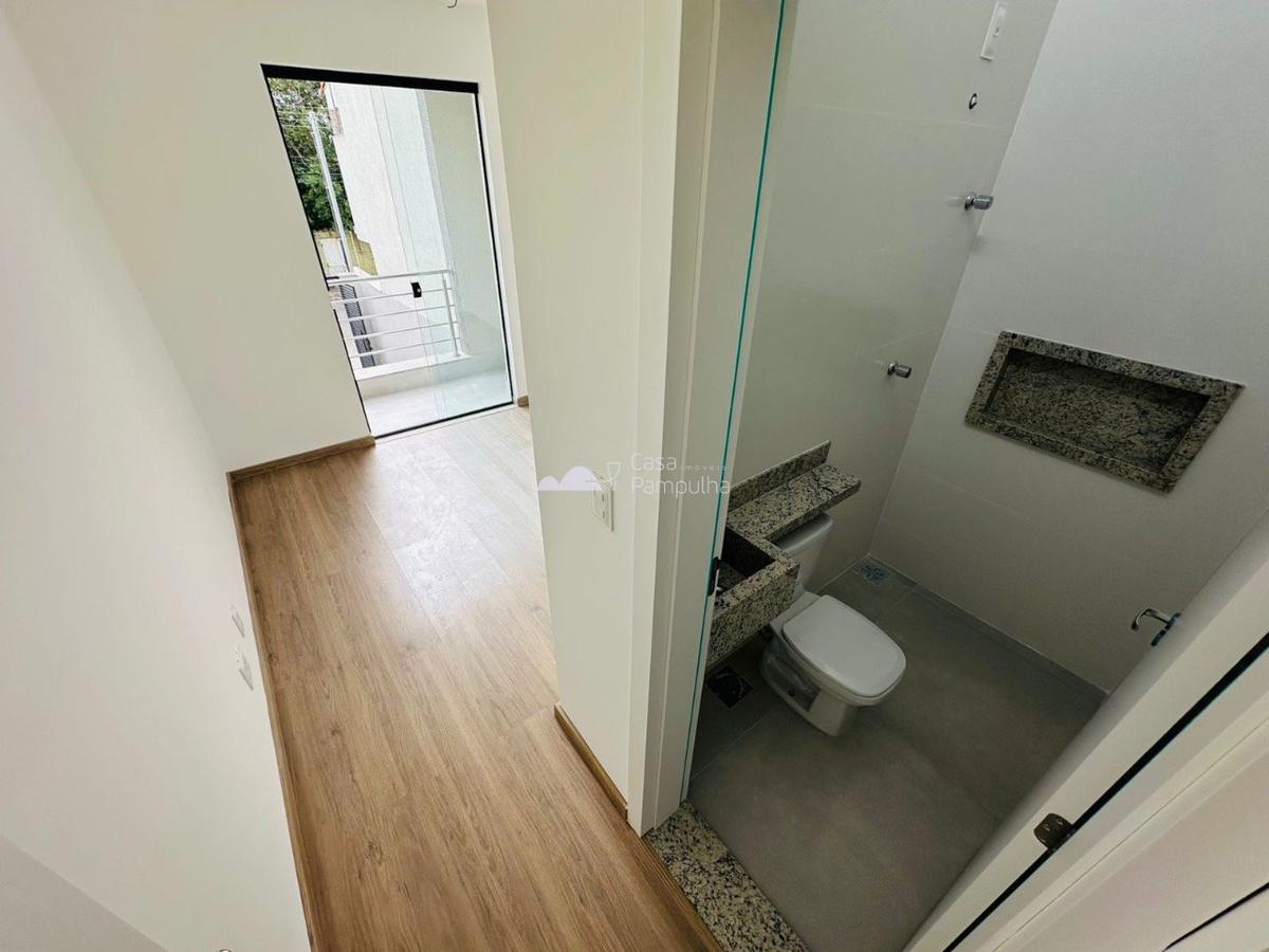 Casa, Santa Mônica, 2 Quartos, 2 Vagas, 2 Suítes