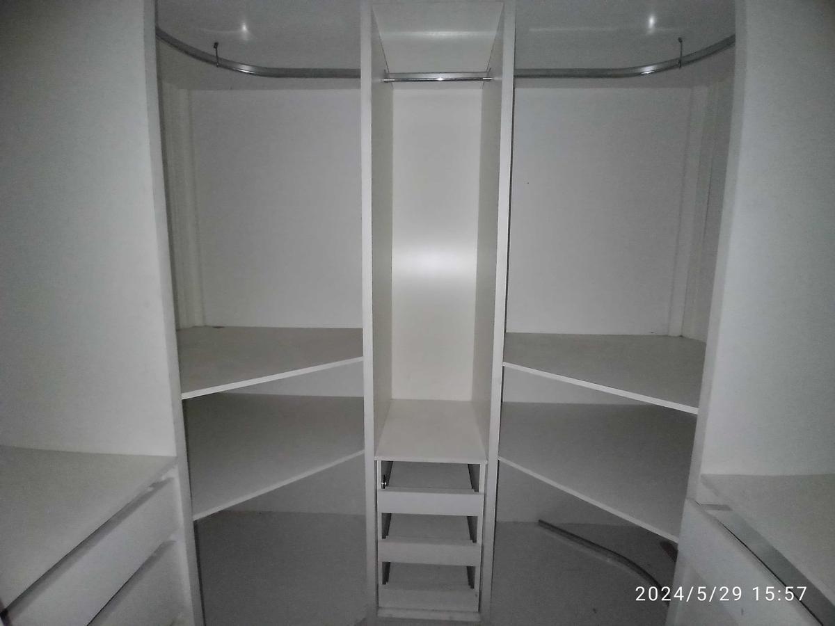 Casa, Santa Cruz, 3 Quartos, 2 Vagas, 1 Suíte
