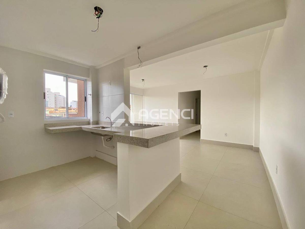 Apartamento, Padre Eustáquio, 3 Quartos, 0 Vaga, 1 Suíte