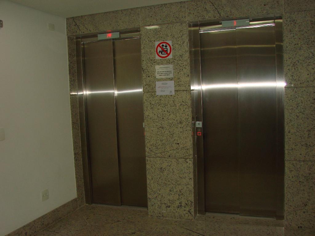 Sala, Lourdes, 2 Vagas