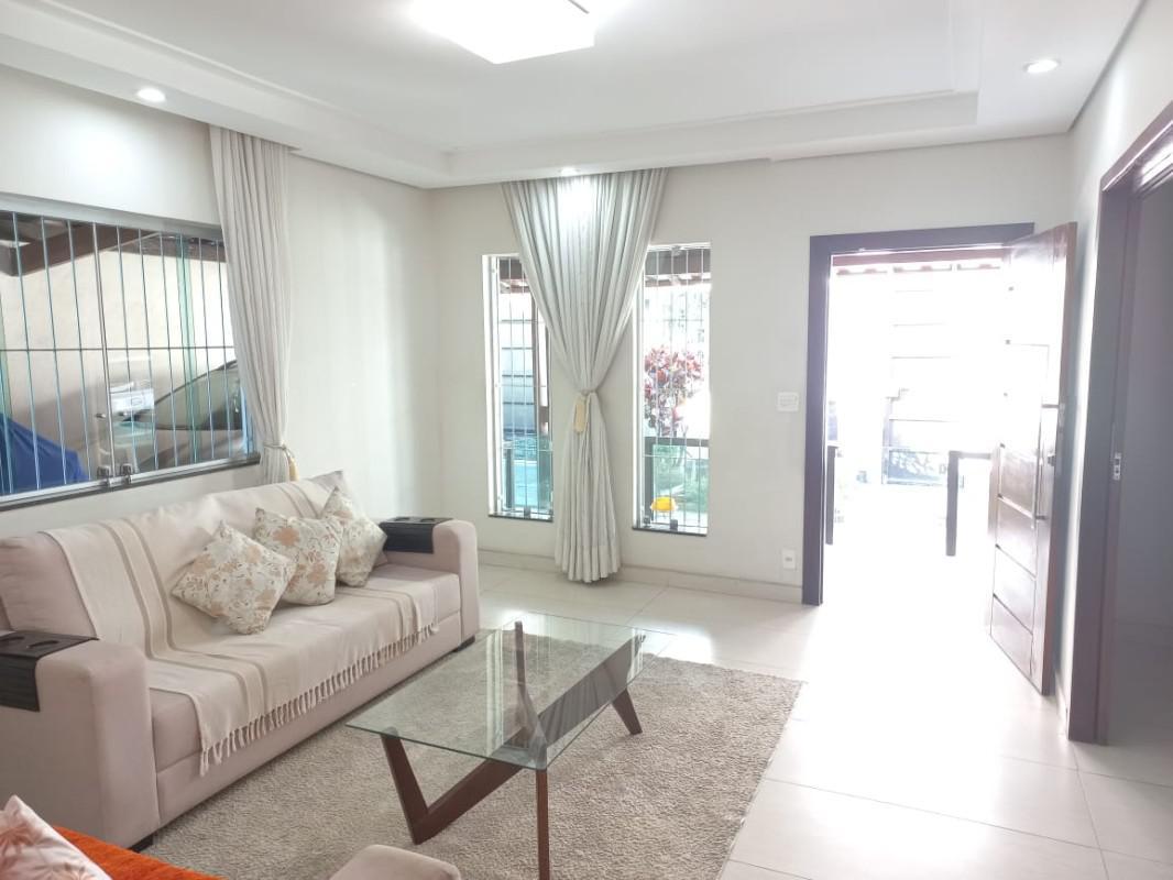 Casa, Planalto, 3 Quartos, 3 Vagas, 1 Suíte