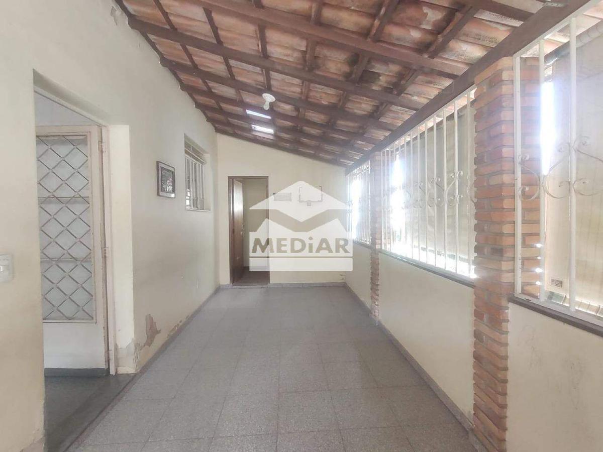 Casa, Sagrada Família, 5 Quartos, 2 Vagas, 1 Suíte