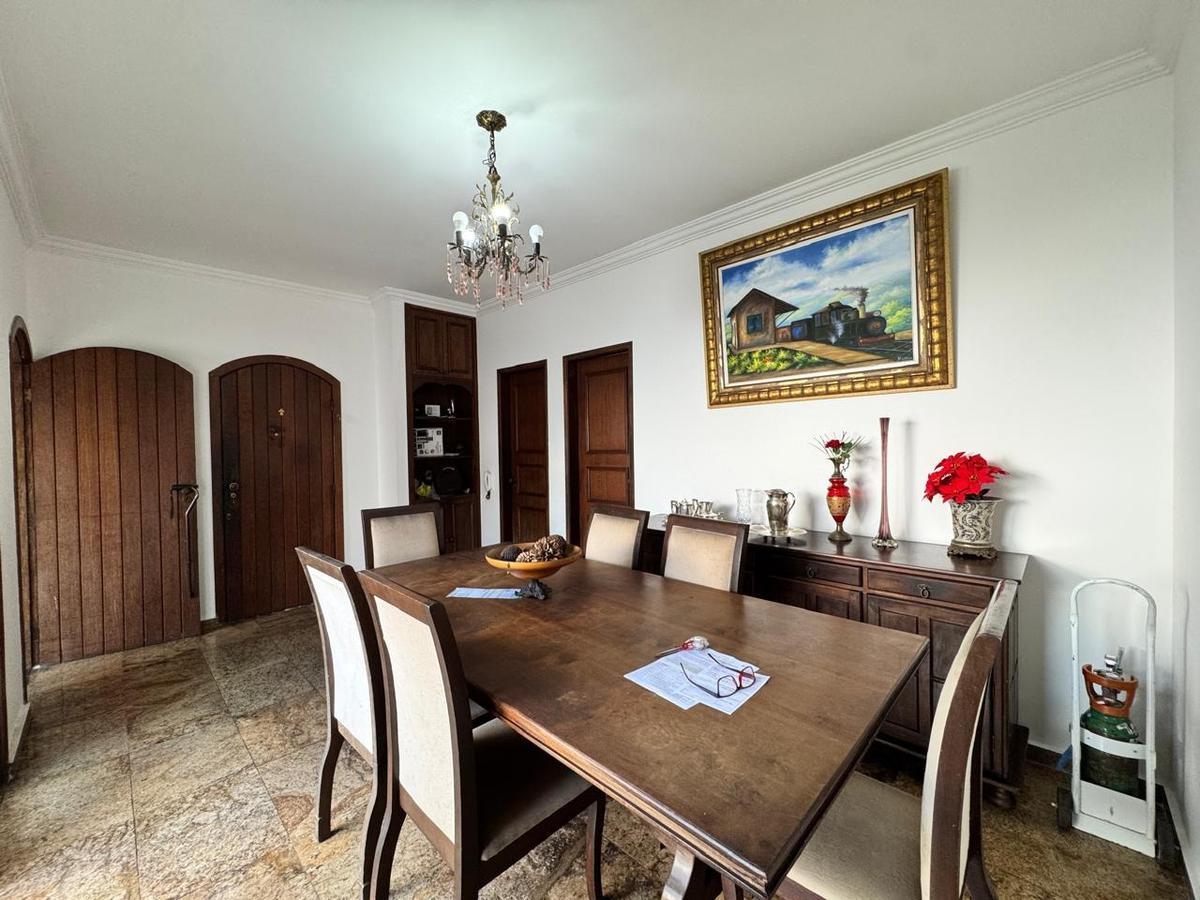 Casa, São Luiz (pampulha), 3 Quartos, 3 Vagas, 1 Suíte