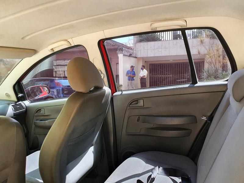 Volkswagen Fox Plus 1.6mi/ 1.6mi Total Flex 8v 4p