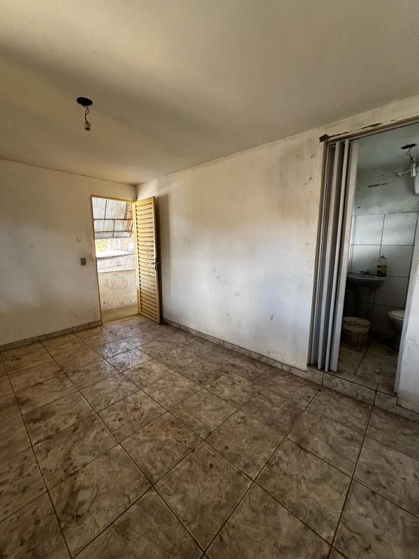 Galpão, Nova Floresta, 0 Quarto, 15 Vagas