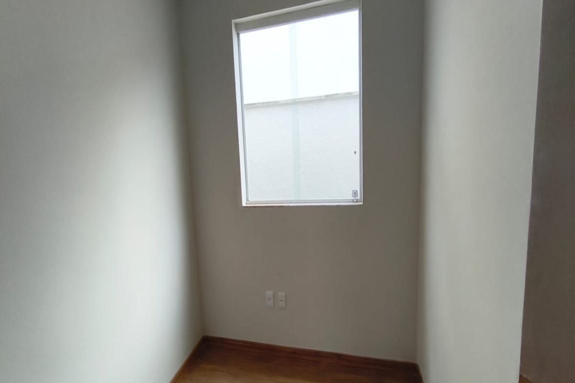 Casa, Itapoã, 3 Quartos, 2 Vagas, 1 Suíte