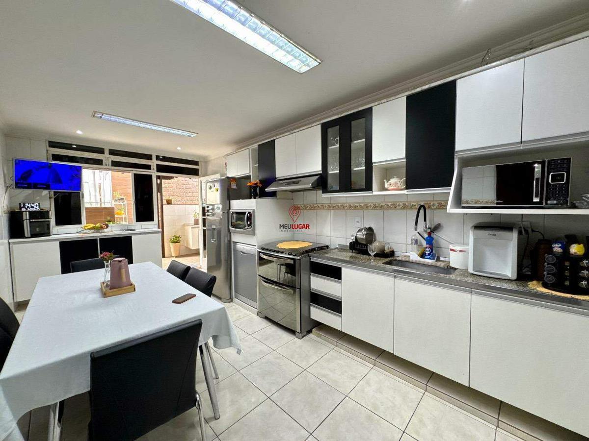 Casa, Novo das Industrias, 4 Quartos, 2 Vagas, 1 Suíte