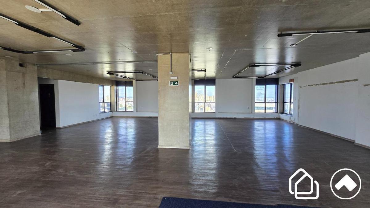 Sala, Estoril