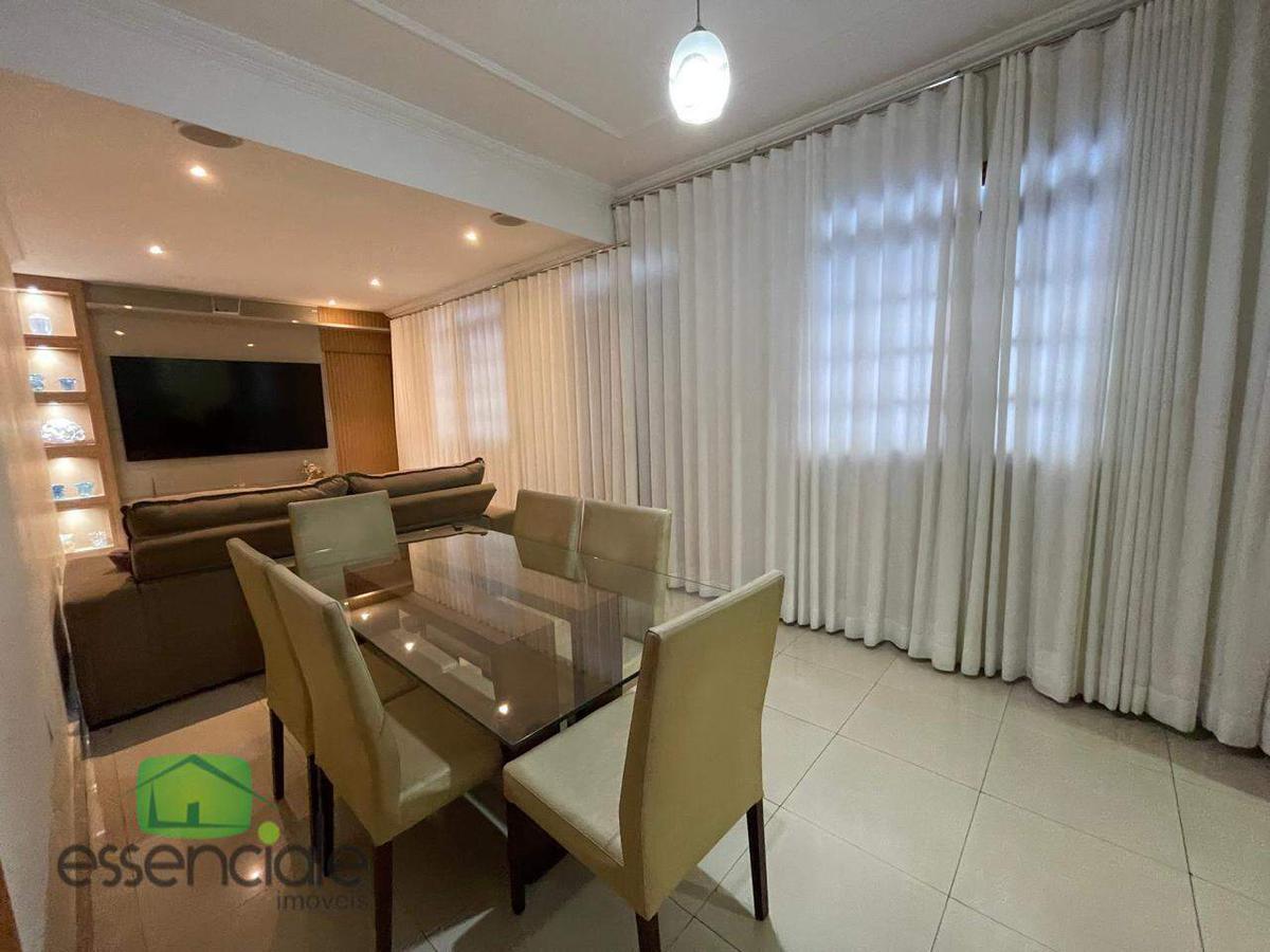 Casa, Novo Eldorado, 3 Quartos, 5 Vagas, 1 Suíte